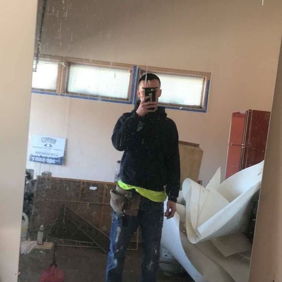 Meet your Posher, Dylan - Picture 1 of 1